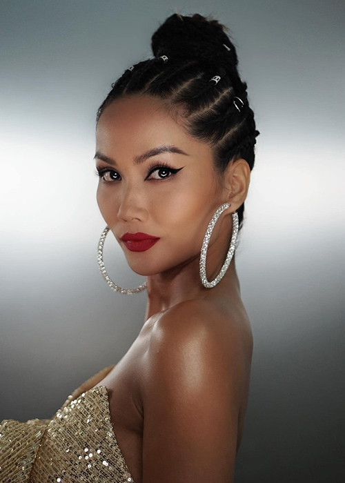 Nàng hoa hậu vẫn tích cực giảm chỉ số mỡ vì chưa hài lòng với hình thể hiện tại.