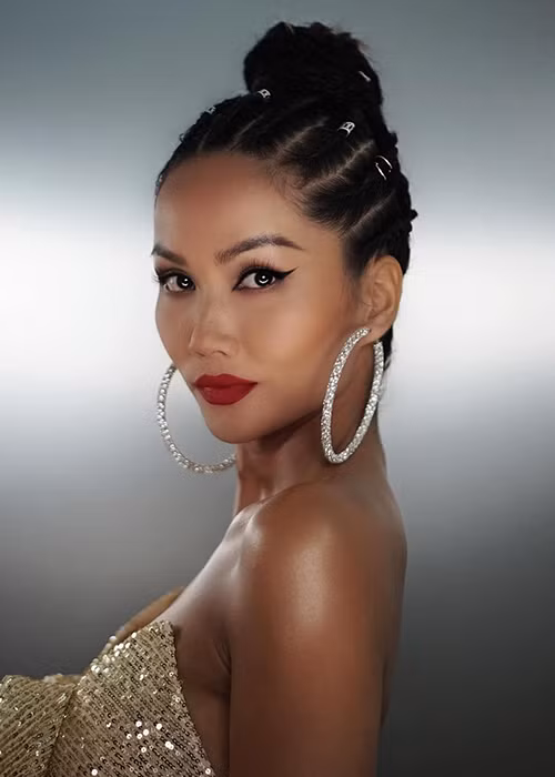 Nàng hoa hậu vẫn tích cực giảm chỉ số mỡ vì chưa hài lòng với hình thể hiện tại.