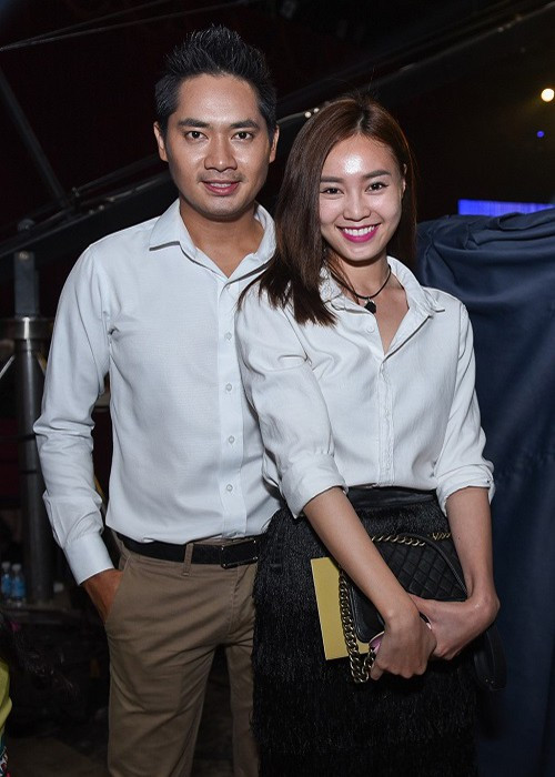 Tháng 9/2015, bị bắt gặp thân thiết bên Lan Ngọc trong ngày giỗ Tổ nghề sân khấu, Minh Luân khá bối rối và cho biết cả hai là bạn. Ảnh: Tinnhanhonline