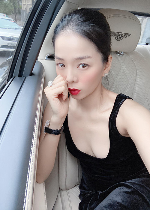 Mới đây, Lệ Quyên khoe trở thành đại sứ một thương hiệu.