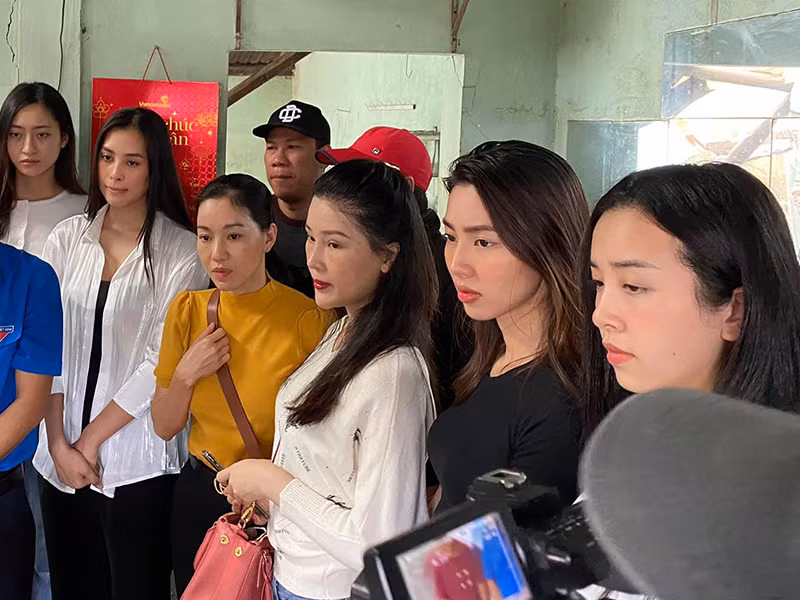 Đêm nhạc thu được gần 2 tỷ từ các mạnh thường quân.