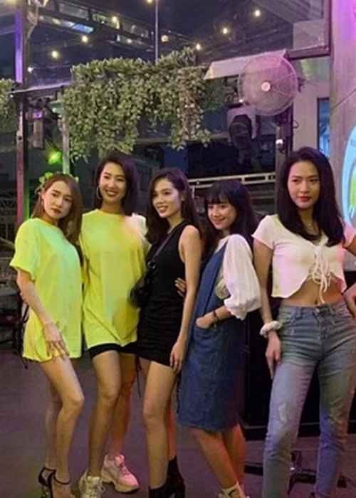 Dù liên tục bị chê gầy tong teo nhưng bà xã của Trường Giang dường như chưa có ý định tăng cân. Ảnh: Dân Việt