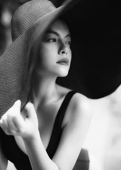 Chia sẻ trong một chương trình hồi tháng 2/2020, Phạm Quỳnh Anh cho biết, sau khi ly hôn, cô vẫn được những chàng trai 9x tán tỉnh.