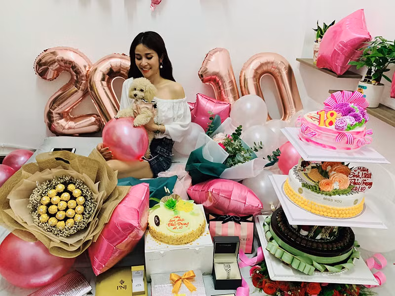 Nữ diễn viên không đi tuần trăng mật sau đám cưới mà trở lại với công việc.