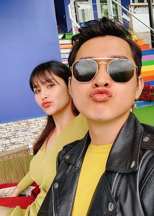 Trên trang cá nhân, Quang Pháp thường xuyên đăng tải hình ảnh bên Thảo Trang sau đám cưới.