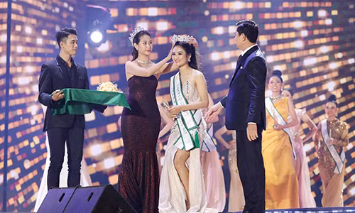 Vi sao chung ket Miss Tourism Vietnam 2020 khong trao giai hoa khoi?-Hinh-3