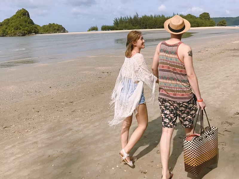 Andree dường như không giữ được mối quan hệ tốt đẹp với Ngọc Thảo hậu chia tay giống như với Minh Tú. Anh không ít lần bị Ngọc Thảo đá xéo.