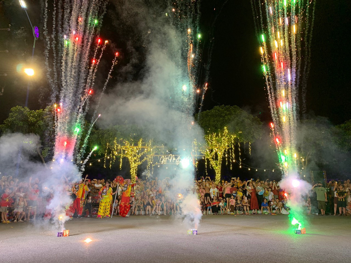 Những chương trình nghệ thuật hấp dẫn.