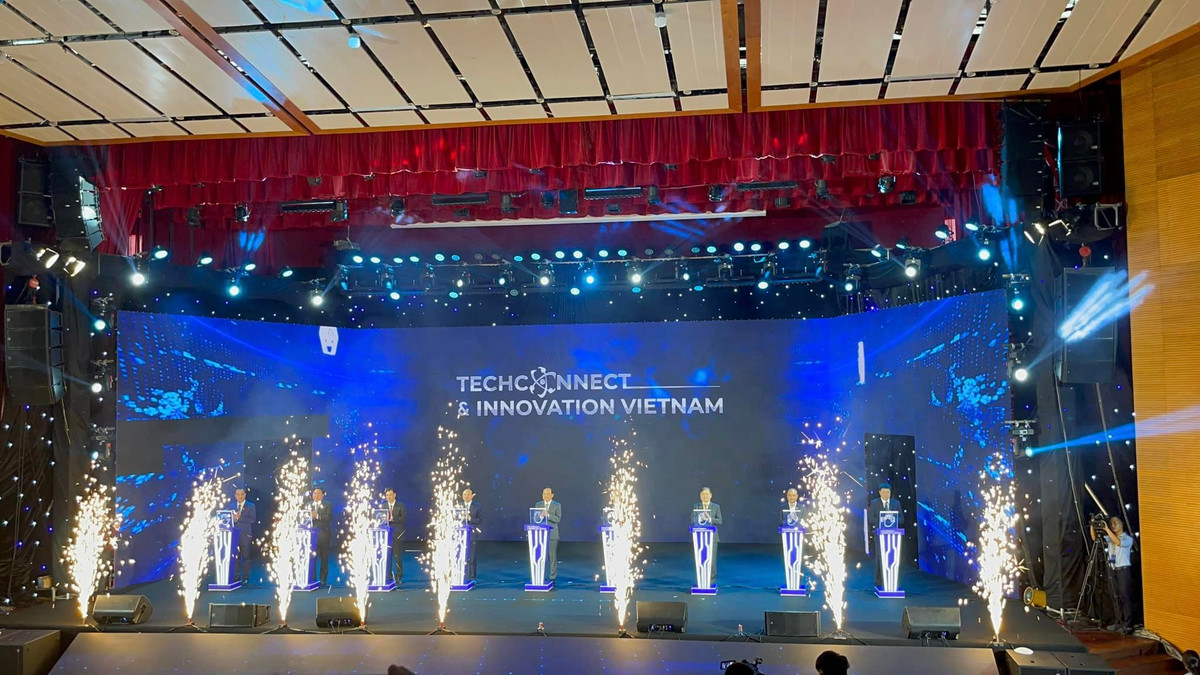 Khai mac su kien Ket noi cong nghe va Doi moi sang tao Viet Nam