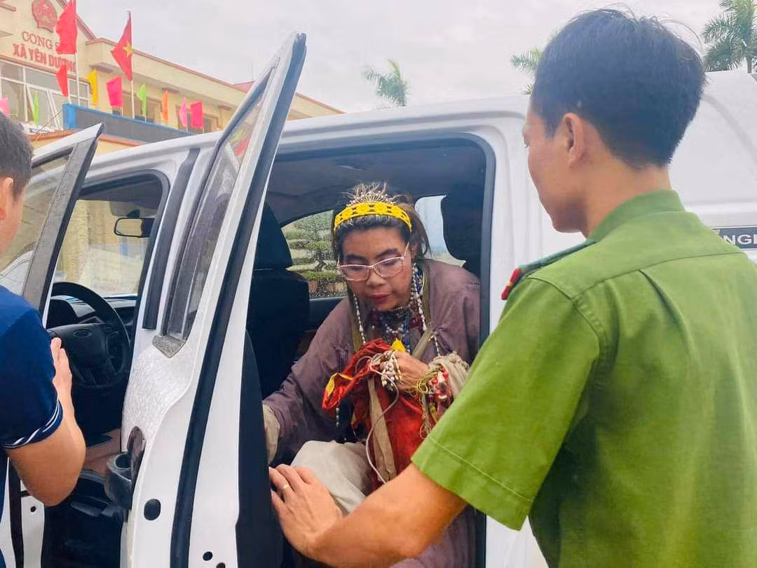 Công an huyện Hậu Lộc đã tiếp nhận vụ việc trên từ Công an xã Yên Dương, đồng thời tiếp tục điều tra xác minh, làm rõ vụ việc để xử lý theo quy định của pháp luật.