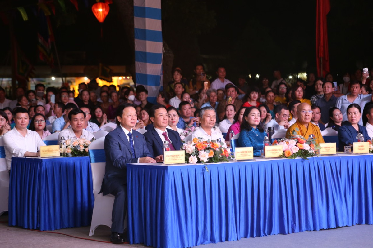 Pho Thu tuong Tran Hong Ha du khai hoi mua thu Con Son-Kiep Bac 2023-Hinh-3