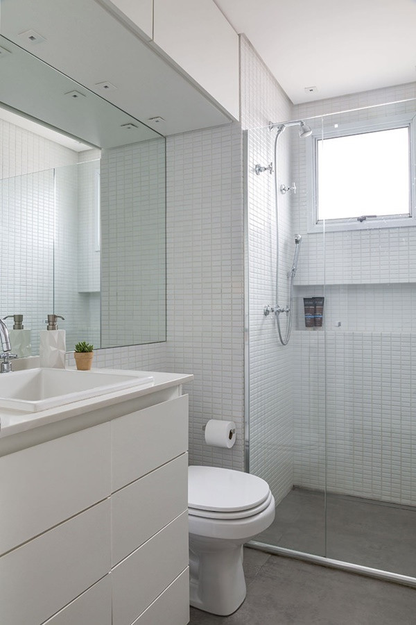 Phòng tắm nhỏ nhưng đảm bảo tiện nghi cần có cho nhu cầu sinh hoạt. 