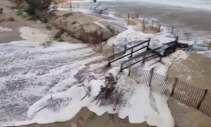 Siêu bão Florence dự báo sẽ gây các đợi mưa lớn ở một số khu vực sau khi đổ bộ vào Carolina trong đêm 13 và ngày 14/9.