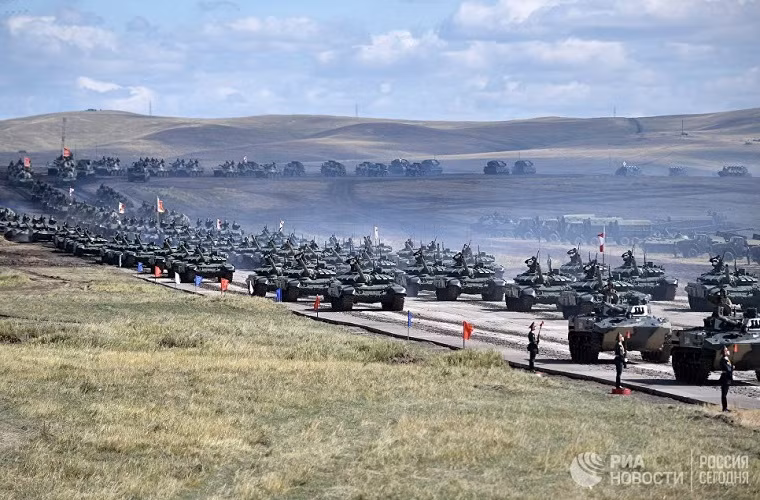 Theo Bộ Quốc phòng Nga, Vostok 2018 sẽ có tới 300.000 binh sĩ Nga, Trung Quốc và Mông Cổ cùng tham gia vào cuộc tập trận này. Nguồn ảnh: RIA.