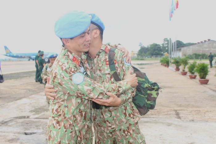 Những cái ôm thân mật...