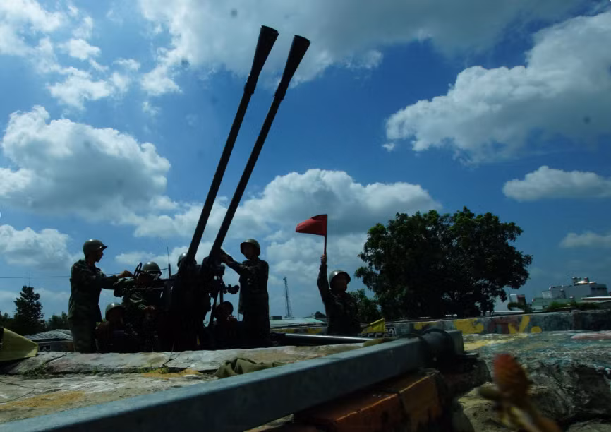 Sẵn sàng chờ lệnh