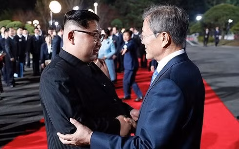 Thuong dinh lien Trieu lan 3: Hoai nghi xen lan ky vong