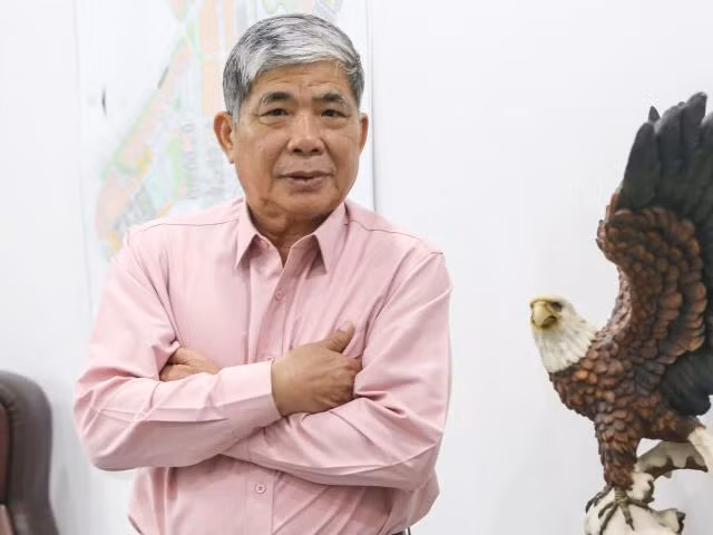 Trong vụ án, cơ quan điều tra cũng đề nghị truy tố 6 cán bộ về tội thiếu trách nhiệm gây hậu quả nghiêm trọng vì có liên quan đến sai phạm của ông Lê Thanh Thản.