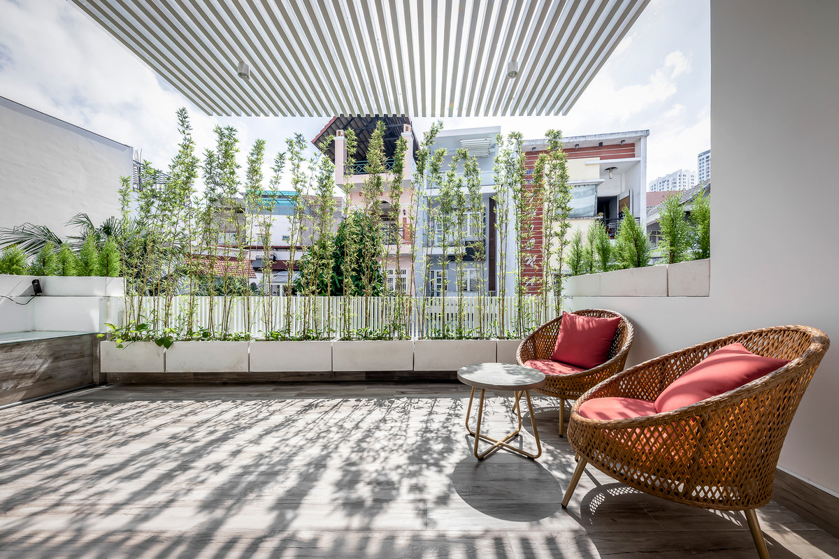 Một không gian thư giãn khác tràn ngập ánh nắng.