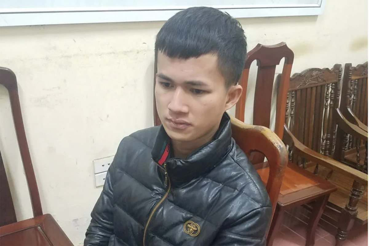 Gap chot kiem tra nong do con, tai xe tong thang vao cong an