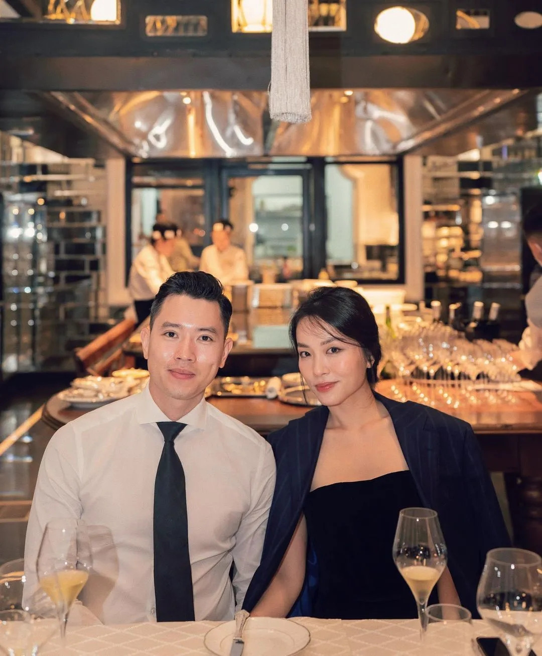 Từng có lần mang tiếng là "ăn bám" bạn trai, Hà Trúc khiến mọi người phải gạt bỏ ngay định kiến này bằng màn đáp trả cực gắt: "Có một công ty và một (vài) căn nhà trước 24 tuổi".