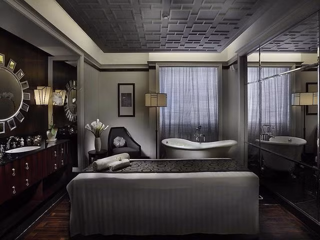 Khu spa sang trọng và tinh tế. Ảnh: Booking
