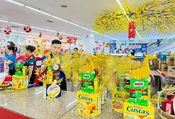 TP HCM: Sieu thi ngap tran hang Tet