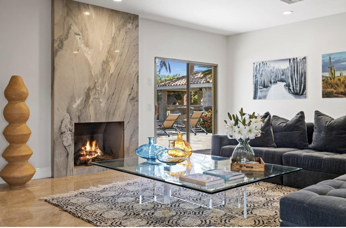 Nội thất trong nhà bài trí theo phong cách Châu Âu sang trọng. Ảnh: FBNV