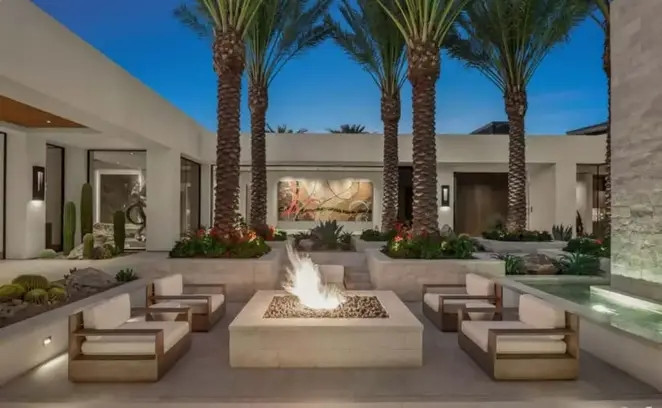 Khu vực tổ chức những buổi tiệc hoành tráng. Nguồn ảnh: Squareyards