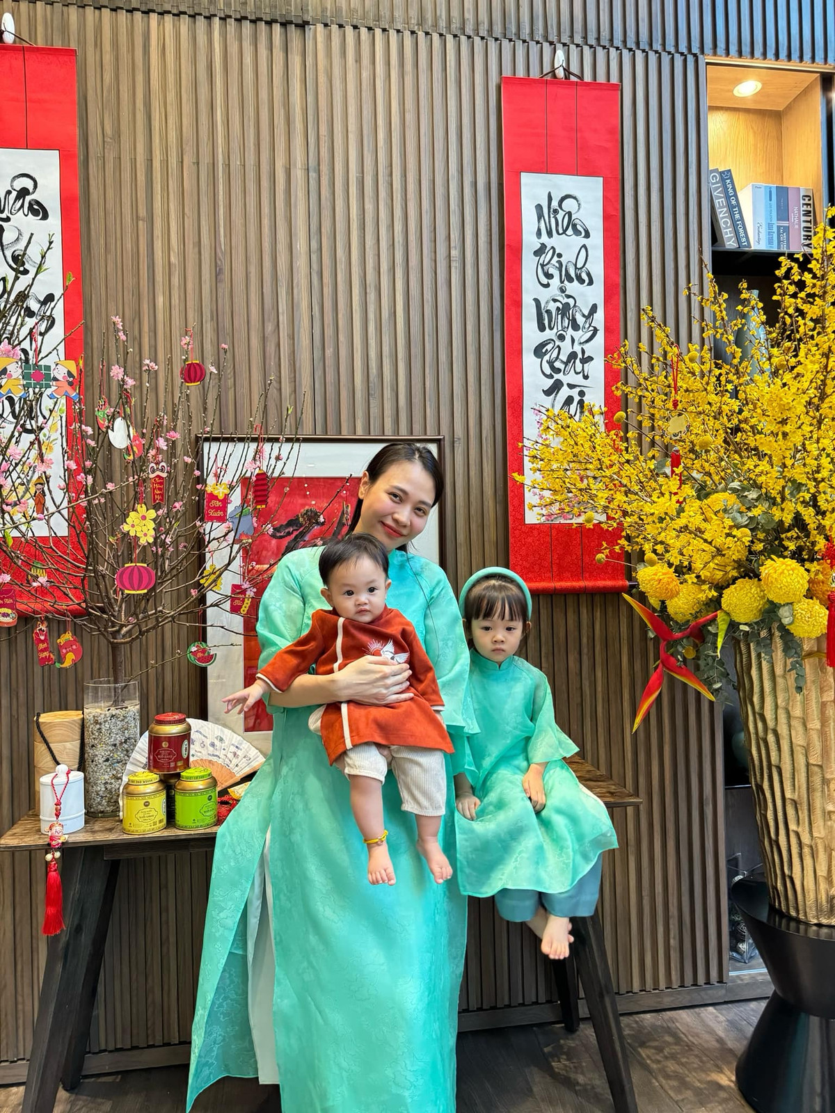 Sau khi kết hôn với doanh nhân Nguyễn Quốc Cường (thường gọi Cường Đô La), Đàm Thu Trang tập trung vào công việc kinh doanh và chăm sóc gia đình.