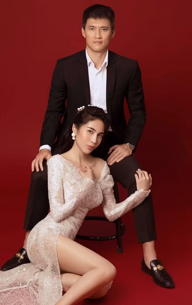 Thủy Tiên từng bộc bạch, từ khi còn thi đấu cho tới lúc giải nghệ và chuyển qua lĩnh vực khác, Công Vinh đã kiếm được hơn 100 tỷ đồng. Ảnh: Internet