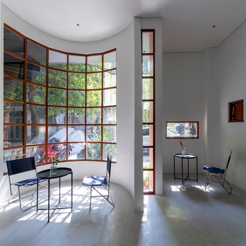 Tầng 2, 3, 4, 5, 6 là các căn hộ khép kín riêng biệt phù hợp cho gia đình nhỏ và khách ở lâu dài.