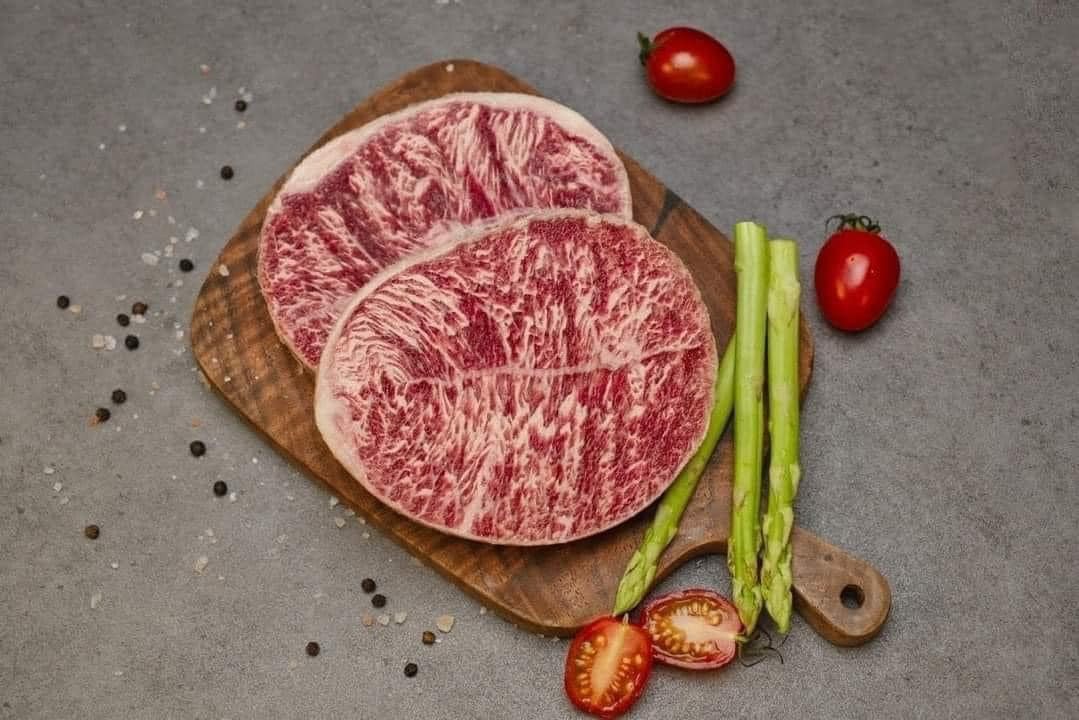 Vì vậy, người tiêu dùng cần cẩn trọng khi mua các loại thịt bò giá rẻ. Ảnh: Facebook