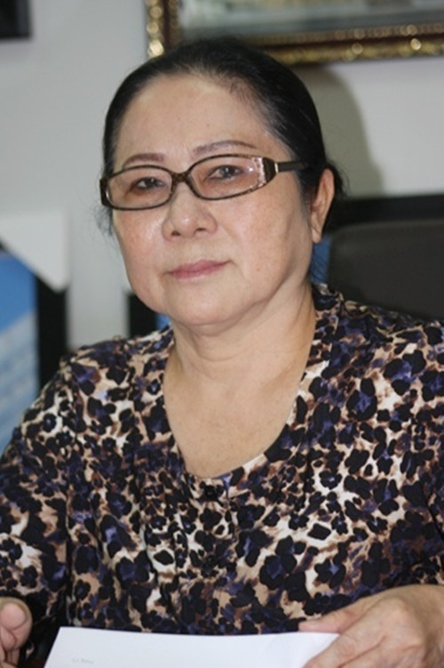 Bà Dương Thị Bạch Diệp (sinh năm 1948 tại thành phố Quy Nhơn, tỉnh Bình Định) từng là một “bông hồng vàng” của giới doanh nhân nữ. Bên cạnh lĩnh vực bất động sản, nữ đại gia Dương Thị Bạch Diệp cũng nổi tiếng trong giới "siêu xe" hồi bấy giờ. Ảnh: Vietnamnet