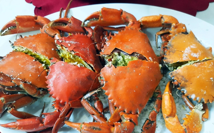 Cua hai da được cho là có hương vị khác hẳn so với các loại cua khác, thịt dai, đậm vị và có màu vàng béo ngậy. Ảnh: Dân Việt