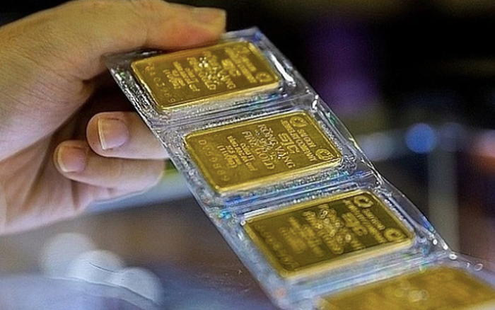 Gia vang hom nay 24/5: Tiep tuc giam sau?