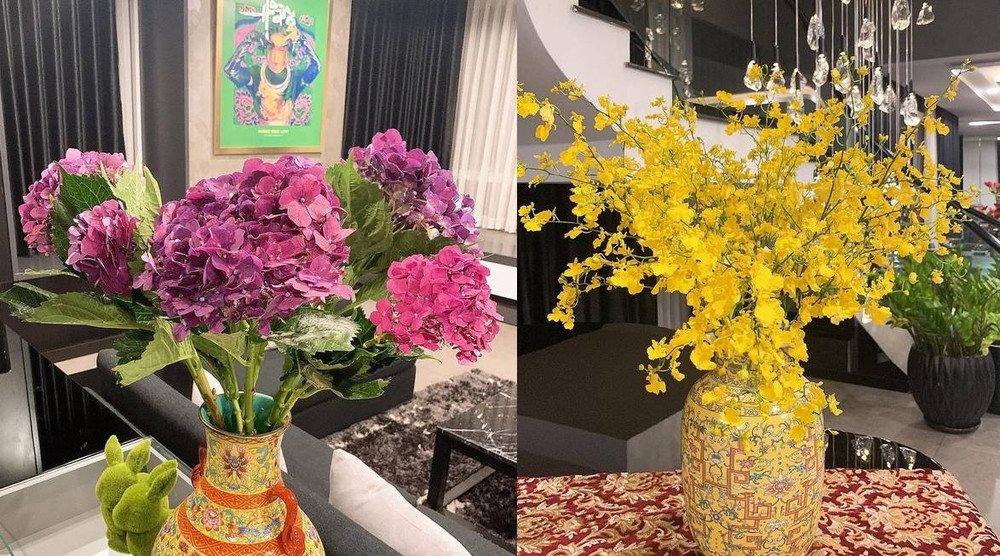 Hoa tươi được trang trí mọi góc trong nhà.