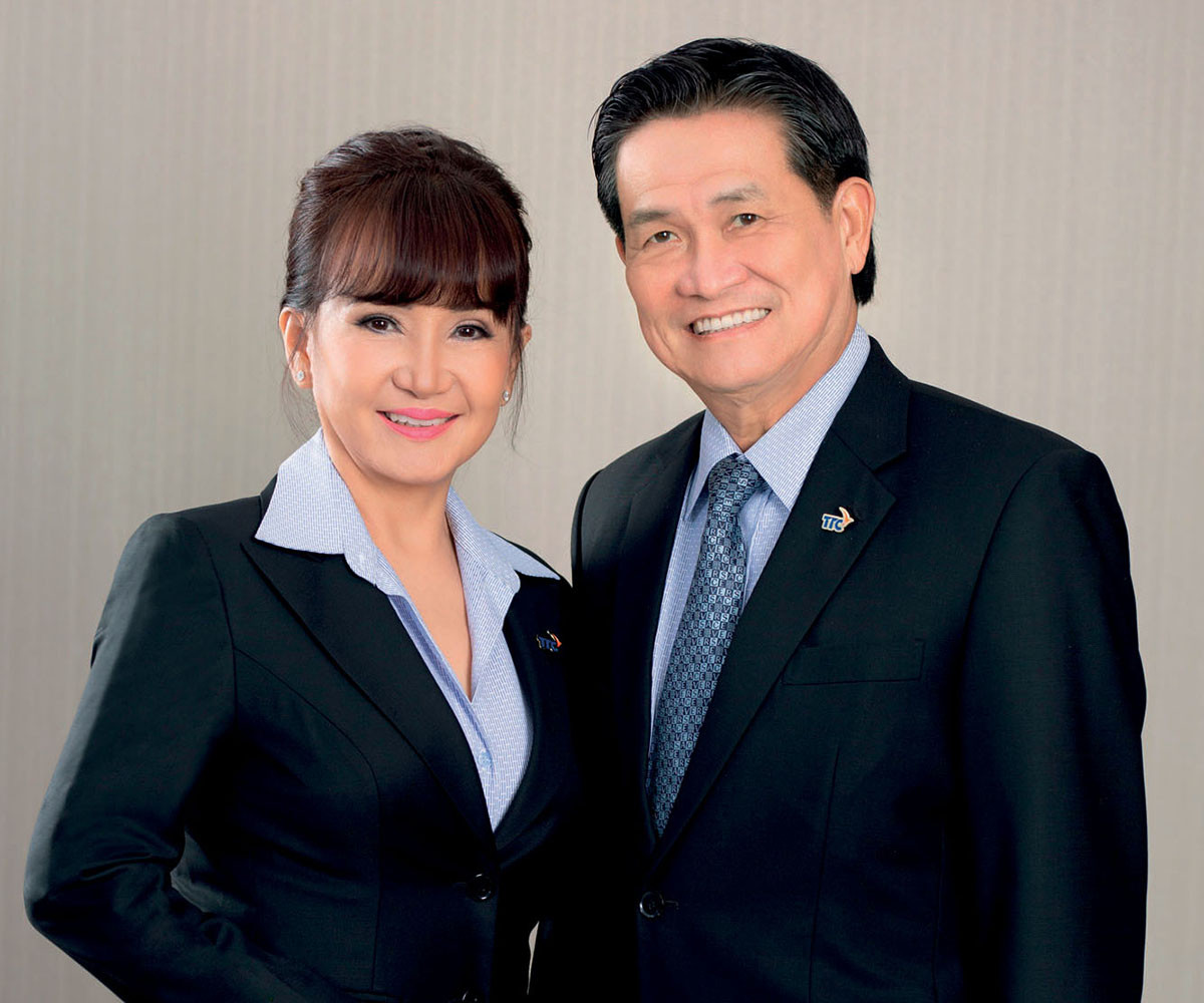 3 cặp vợ chồng đại gia Việt cùng điều hành cơ nghiệp nghìn tỷ - Hình 3 3 cap vo chong dai gia Viet cung dieu hanh co nghiep nghin ty-Hinh-3