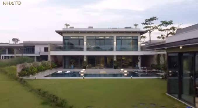 “Sieu biet thu” view san golf “co tien khong mua duoc” o Ha Noi