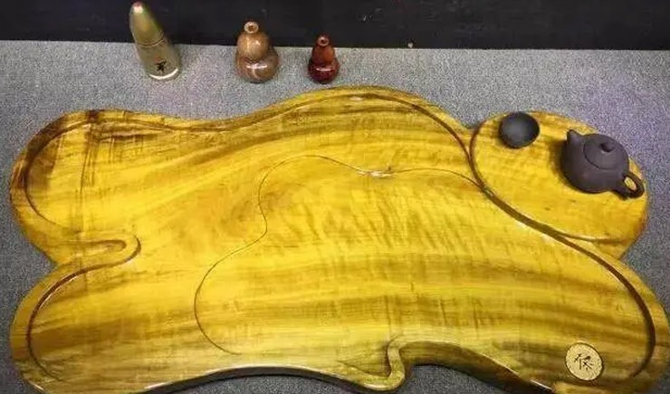 Nét đặc trưng này tạo nên một loại trang trí độc đáo, khiến nanmu vàng trở nên độc nhất trên thị trường gỗ, được xem như một tác phẩm nghệ thuật quý hiếm.