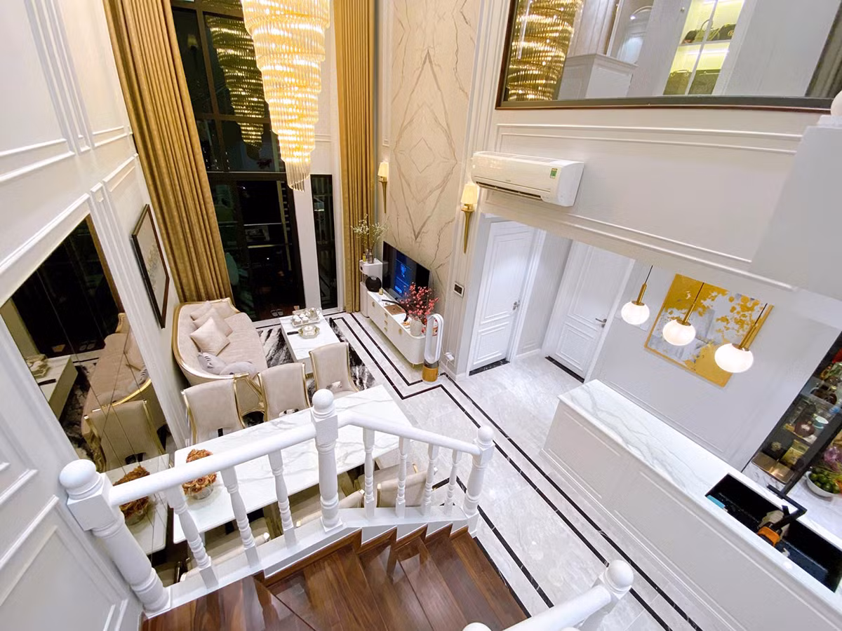 Căn hộ của Văn Thanh là căn hộ Duplex thông tầng, trị giá gần 10 tỷ đồng. Ảnh: FBNV