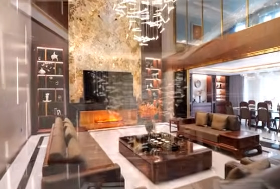 Vừa qua, kênh YouTube NhaF giới thiệu một căn biệt thự 5 tầng đồ sộ, có tổng diện tích sàn lên tới 1.200m2, tọa lạc tại Tề Lỗ (Yên Lạc, Vĩnh Phúc).