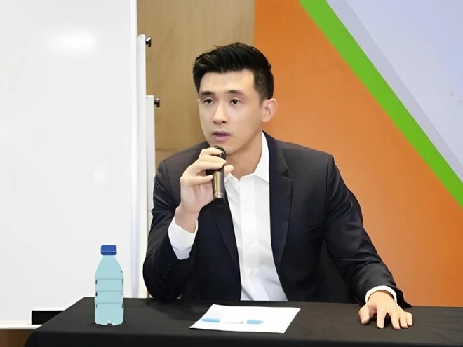 Không chỉ giỏi giang, thiếu gia Minh Đạt còn được nhiều người nhận xét là “tổng tài xé truyện bước ra” bởi sở hữu diện mạo điển trai, ưa nhìn. Ảnh: Facebook