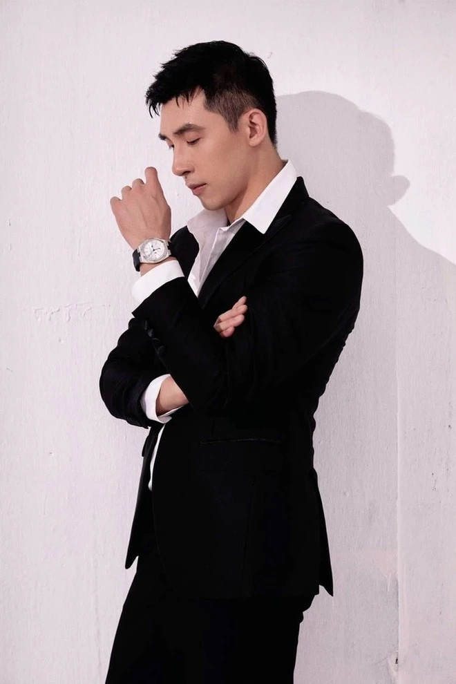 Trần Duy Minh Đạt (SN 1990) là con trai ông Trần Duy Hy - chủ tịch HĐQT kiêm tổng giám đốc Công ty cổ phần Nhựa Duy Tân. Ảnh: FBNV