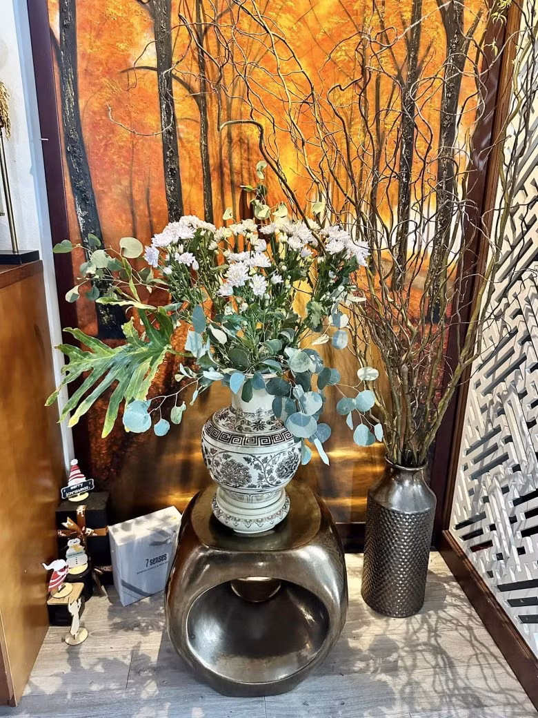 Phăng hồng cắm hơn 10 ngày vẫn chưa tàn.