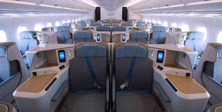 Màn hình giải trí cá nhân hiện đại, cùng chương trình giải trí hấp dẫn mang đến các trải nghiệm vừa độc đáo, vừa thư giãn cho hành khách. Ảnh: Airbus