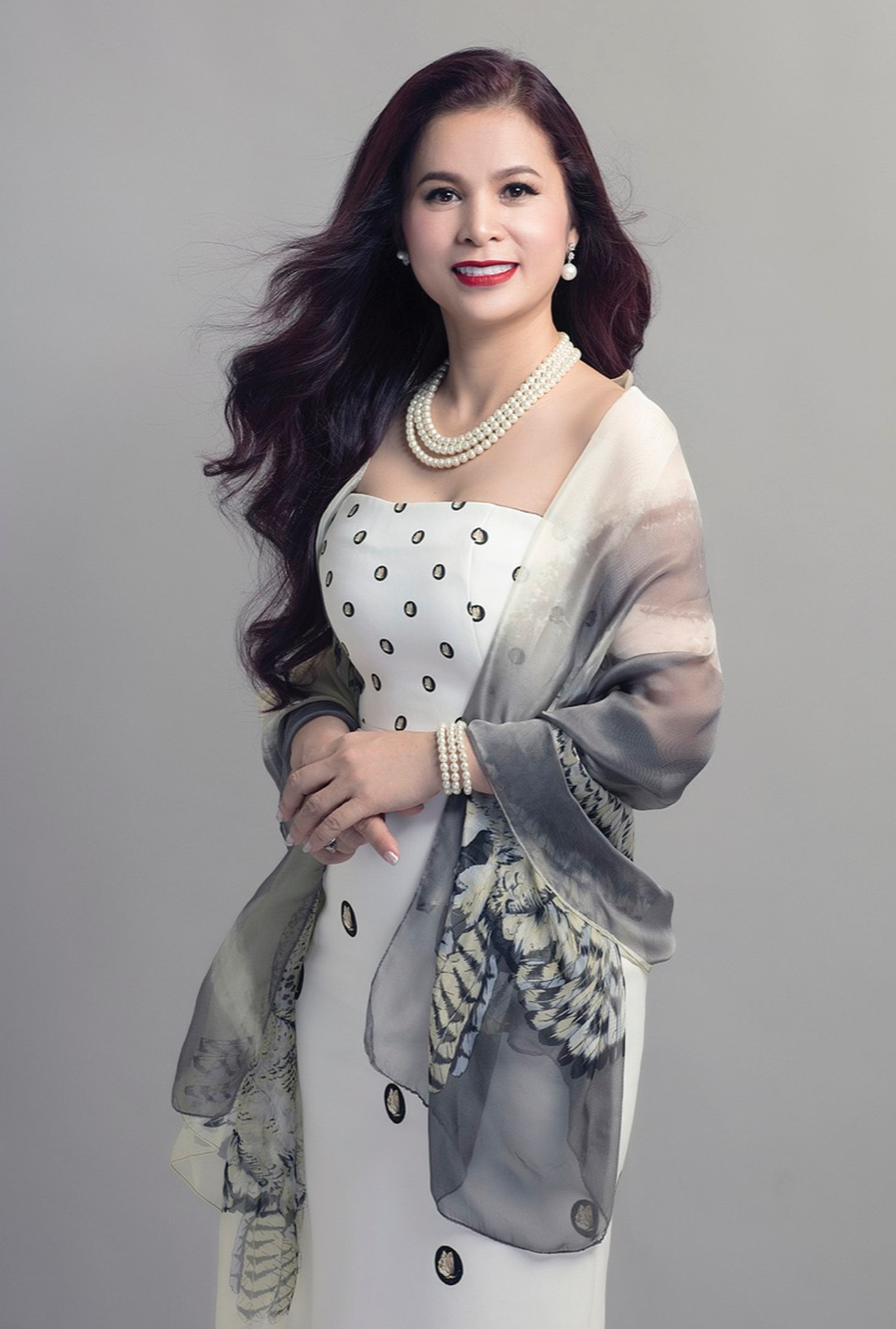 "Thanh lịch" là từ mà được nhắc tới nhiều nhất về CEO King Coffee. Ảnh: FBNV