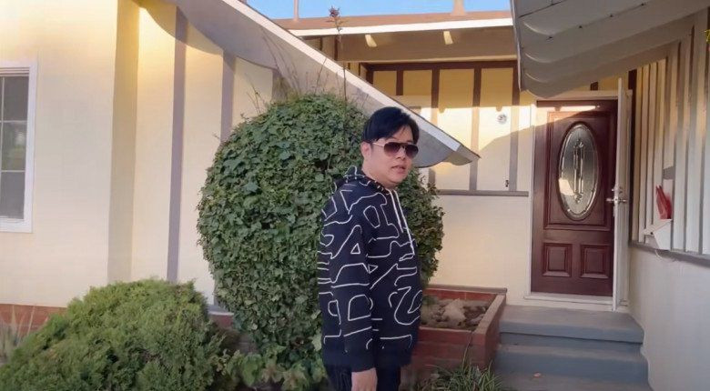 Trong một clip của Thúy Nga trước đó, Quang Lê cho biết căn nhà này cổ kính, giống như nhà Đà Lạt hồi xưa.