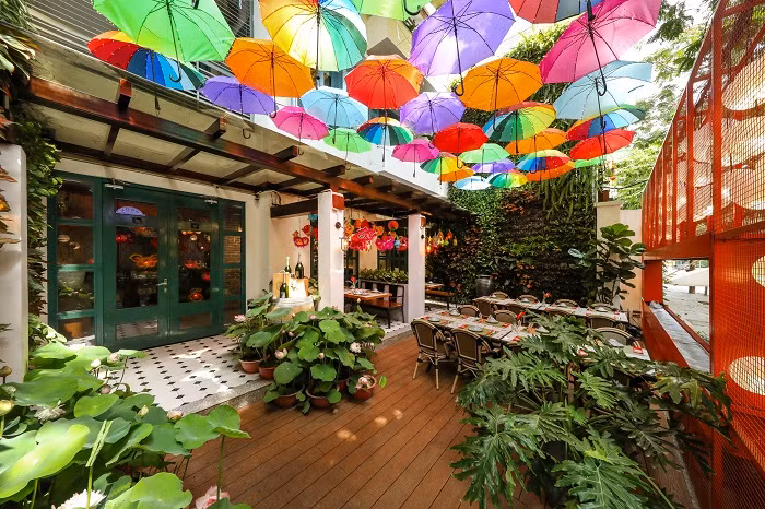 Ngam nha hang dam sac thu Sai Gon xua giua long Ha Noi-Hinh-7