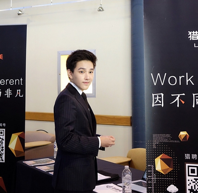 Năm 2019, thiếu gia Eric Tse (con trai của vợ chồng nhà sáng lập tập đoàn dược Sino Biopharmaceutical) trở thành tỷ phú USD chỉ sau 1 đêm nhờ nhận được món quà khủng của bố mẹ là 3,8 tỷ USD (tương đương với 45% cổ phần công ty) khi mới 24 tuổi.